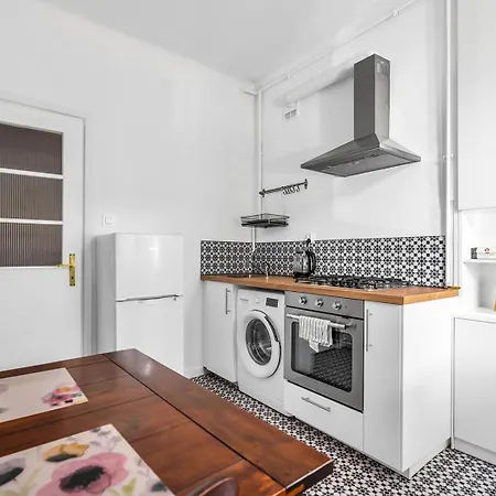 Appartement Walecznych 47 By Homeprime *