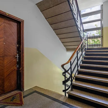 Saska Kepa Apartment *