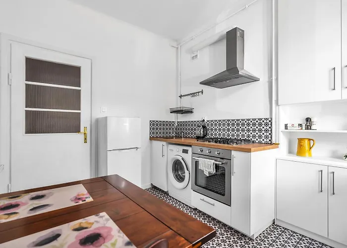 Appartement Walecznych 47 By Homeprime *